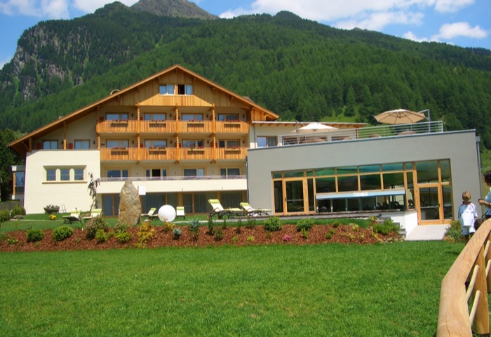 Qualitative und Quantitative Erweiterung Hotel Hochgall, Rein in Taufers 2